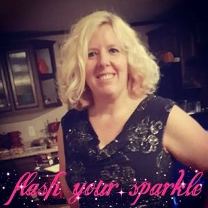 Meet your Posher, April